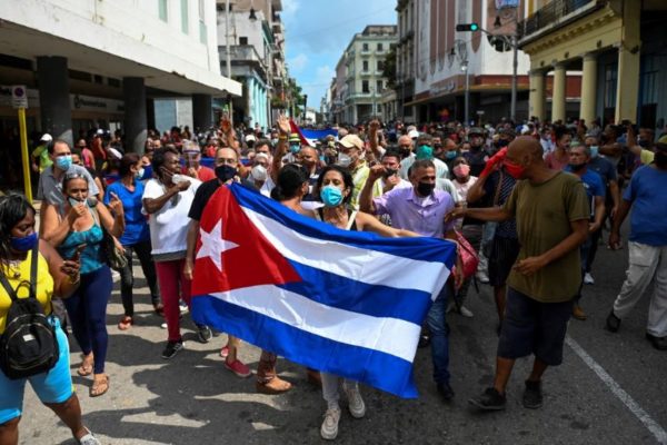 EEUU pide derecho a la protesta y Rusia alerta contra injerencia | En Cuba también se acabó el miedo