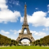 La Torre Eiffel reabre tras más de ocho meses cerrada por la pandemia