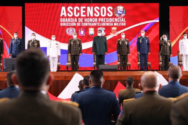 Maduro en acto de ascensos militares: ‘Comando Sur y la CIA tienen otro plan para asesinarme’