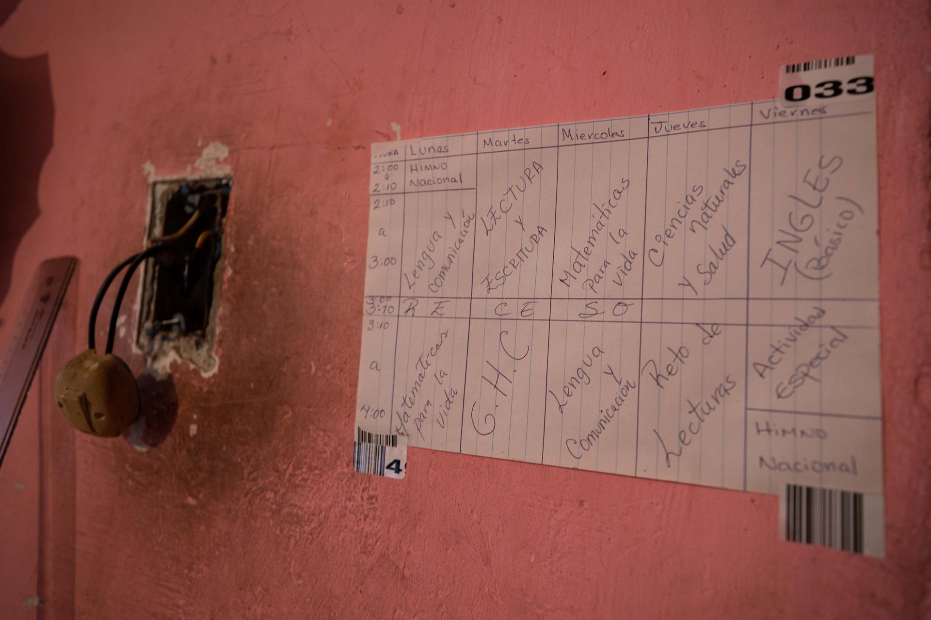 Las maestras de Petare que convierten sus casas en escuelas ante la suspensión de clases por la pandemia