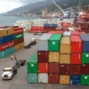 La industria venezolana está asfixiada por la exoneración de aranceles aduaneros, asegura economista