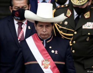 El presidente de Perú aborda política monetaria con el jefe del Banco Central