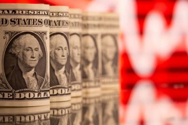 Enero histórico: Dólar oficial subió apenas 0,83% y el paralelo bajó 2,43% ante fuerte presión del BCV