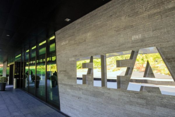 FIFA desbloquea un millón de dólares para ayudar a los ucranianos