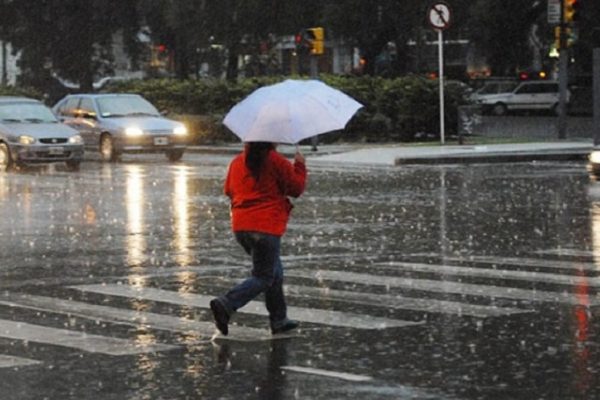 Inameh pronostica lluvias intensas en casi todo el país este #17Oct por onda tropical