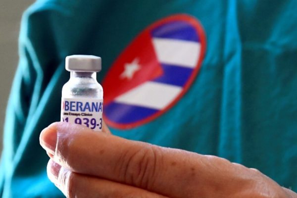 Cuba aprueba uso de emergencia de vacunas anticovid Soberana 2 y Soberana Plus