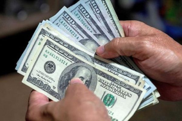 Dólar paralelo continúa en tono alcista y cierra en Bs.5,24 este #19May