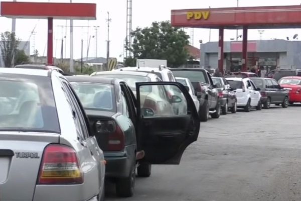 Escasez de combustible incide en el precio final de los productos