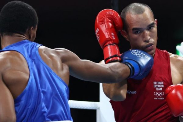 Boxeador venezolano del equipo olímpico de refugiados residirá en Uruguay