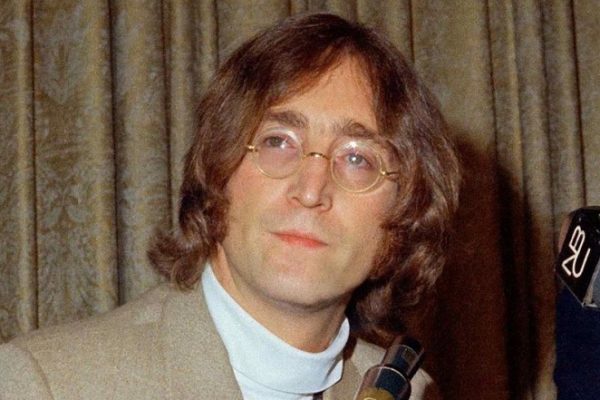 Subastarán una grabación inédita de John Lennon en Dinamarca