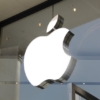 Apple lanza un costoso «trapo» limpiador para iPhone (+Precio)