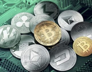 Presentan estrés y falta de sueño: Clientes de la criptomoneda Celsius exigen devolución de su dinero