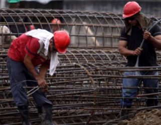 Encovi 2021: 50% de la población económicamente activa no está trabajando en Venezuela