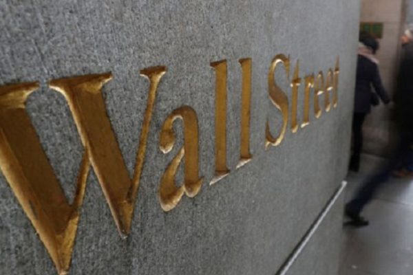 Wall Street abre mixto en semana decisiva sobre la crisis de Ucrania