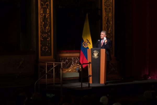 Duque responde a Maduro sobre invitación a empresarios: «No pretenda borrar la historia»