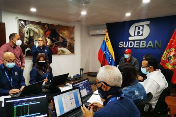 96% de los servicios de la banca pública y privada están operativos, según la Sudeban