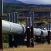 Crisis de gasolina en Venezuela eleva robo de crudo en oleoductos colombianos