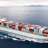 Precio del transporte marítimo China-Europa baja por primera vez desde los ataques en el mar Rojo