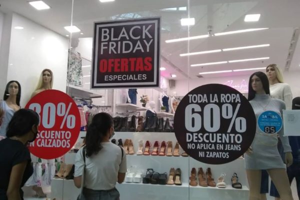 Baja la desocupación de locales: 80% de los centros comerciales se sumará al Black Friday 2022