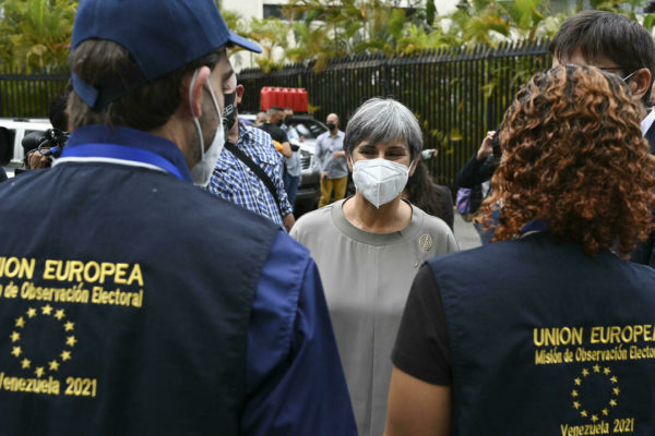 Observadores de la UE piden a los venezolanos paciencia hasta que salga el informe de las elecciones