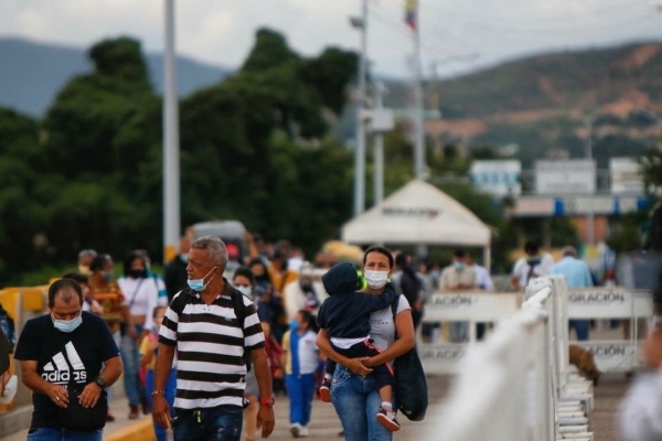 Esperan que la frontera se convierta en «una zona comercial que genere industrialización y empleo»