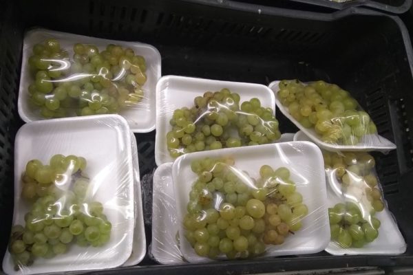 Venezolanos usan mandarinas para los deseos de fin de año ante precios prohibitivos de las uvas