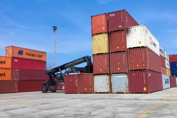 Rusvel Gutiérrez: Ha habido una baja en las importaciones de 60% en el primer trimestre de 2023