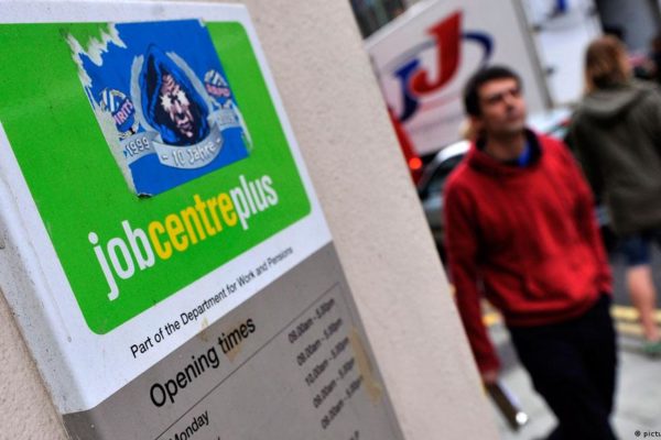 El desempleo disminuye en el Reino Unido y se sitúa en el 4,2 %