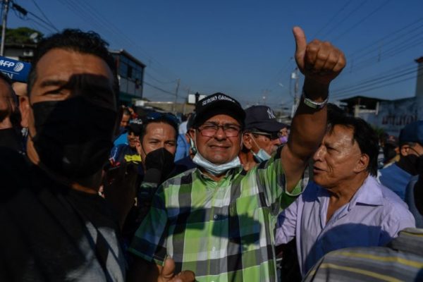 Oposición denuncia ‘uso y abuso’ de recursos públicos en Barinas frente a una complicada elección
