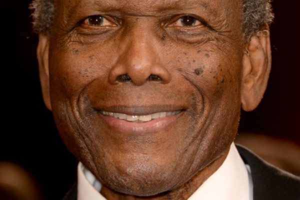 Ícono afrodescendiente ganador del Oscar y activista: Sidney Poitier falleció a sus 94 años