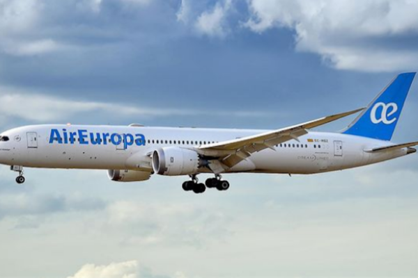 Air Europa cancela 114 vuelos durante las 8 nuevas jornadas de huelga de sus pilotos