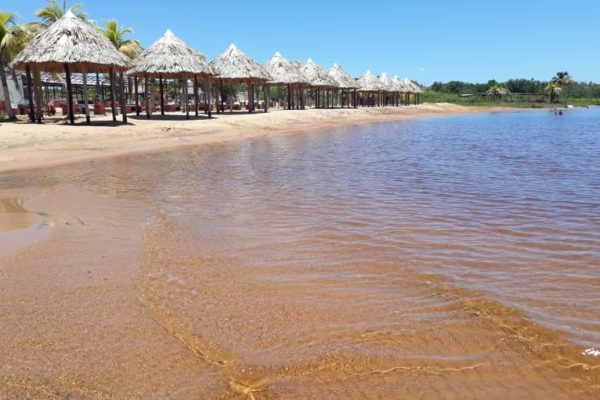 Bolívar ofrece balnearios de agua dulce y posadas para los temporadistas en Carnaval