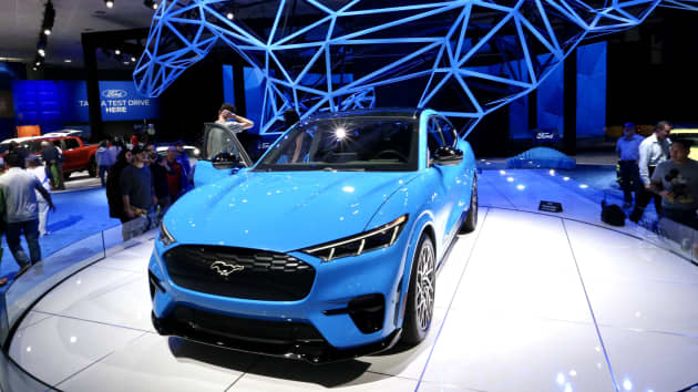 Mustang de Ford desplaza al modelo de Tesla como «Mejor elección» en 2022