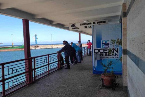 Mini ferry de La Guaira reactiva viajes a Los Roques (+tarifa)