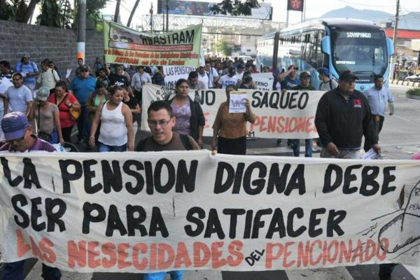 #Análisis | Las claves de este #1Mayo: Aumenta la conflictividad en un mercado laboral destruido