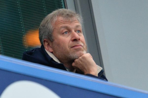 La UE prevé sancionar hoy a Roman Abramovich por la guerra en Ucrania