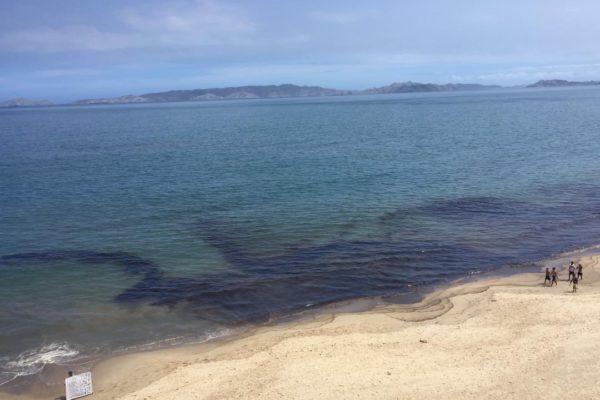 Denuncian un ‘derrame de hidrocarburos importante’ en playas del oriente de Venezuela