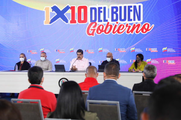 Maduro anuncia el lanzamiento de un «gobierno electrónico» a cargo de Jorge Rodríguez