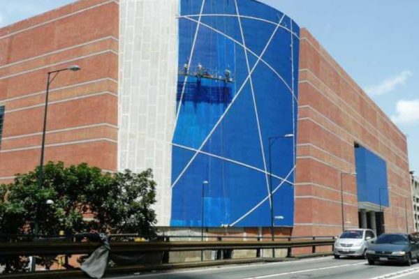Constructora Sambil tomó posesión de la sede de su centro comercial en La Candelaria después de 14 años expropiada