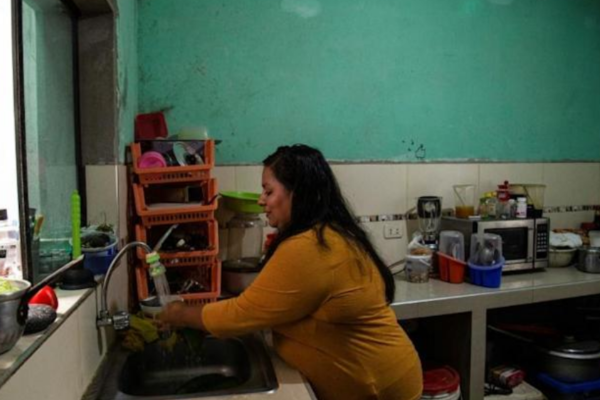 Desempleo, menores salarios, precariedad: el legado de la pandemia para las latinoamericanas