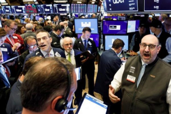 Wall Street abre en rojo y el Dow Jones baja un 1,20 %