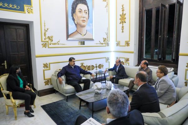 Comisión de la OIT se reunió en Miraflores con Nicolás Maduro