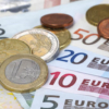 Euro sigue cayendo a precios mínimos en 20 años por temor a recesión en la UE