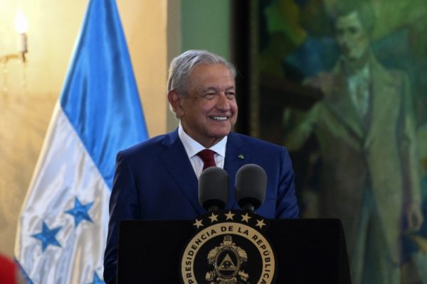 México saluda intención de oposición y gobierno de Venezuela para retomar diálogo