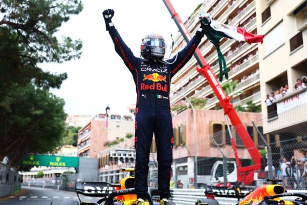 El mexicano Sergio Pérez gana el Gran Premio de Mónaco de F1