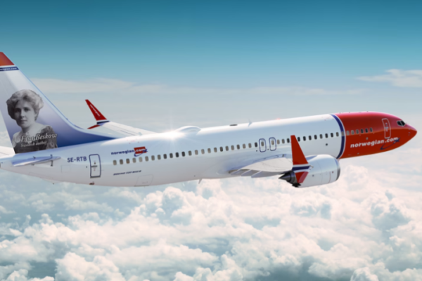 La aerolínea Norwegian acuerda comprar cincuenta Boeing 737 MAX 8