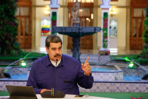 Maduro sostiene que la economía creció en dos dígitos en el primer trimestre pero no hay datos oficiales