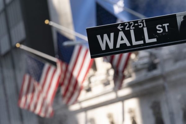 Alphabet cayó 8% en Wall Street tras la presentación de su tecnología Bard