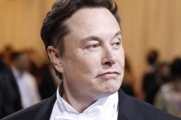 La fortuna de Musk cae por debajo de los 200.000 millones de dólares