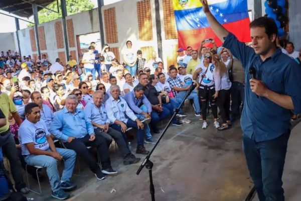 Fuerza Vecinal propone buscar candidatura única para presidenciales 2024